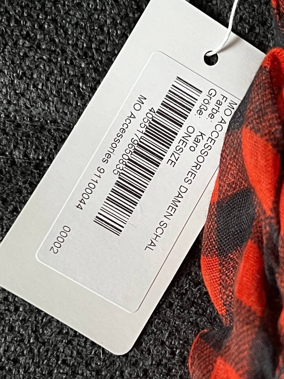 Foulards, Tücher & Schals: Neuer Schal – Neu und originalverpackt aus Riehen von edu_92w7 8