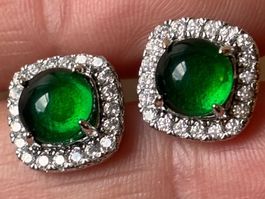 Boucles d’oreilles émeraudes et halo de diamants ✨