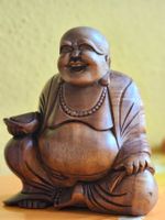 Happy Buddha * 22 cm * aus Suar-Holz * 1.5 kg * Handarbeit