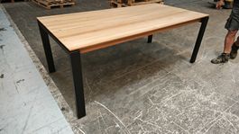 Tisch Eiche massiv ausziehbar, 200/300x100 cm, Neuwertig