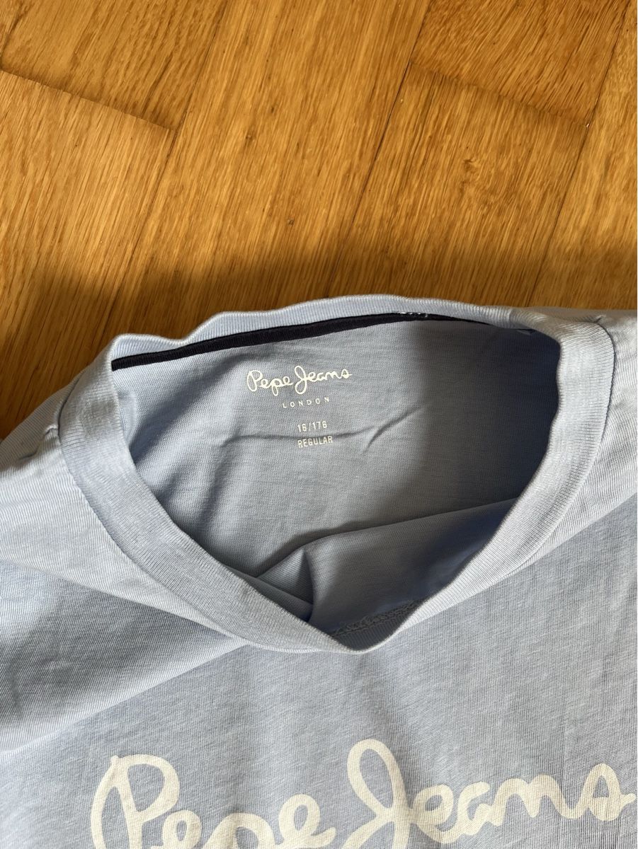 Pepe Jeans Lotti & Set di vestiti: 2 T-Shirts Pepe Jeans 176 – Usato da Uetikon am See venduto da Winnieclaudia 2