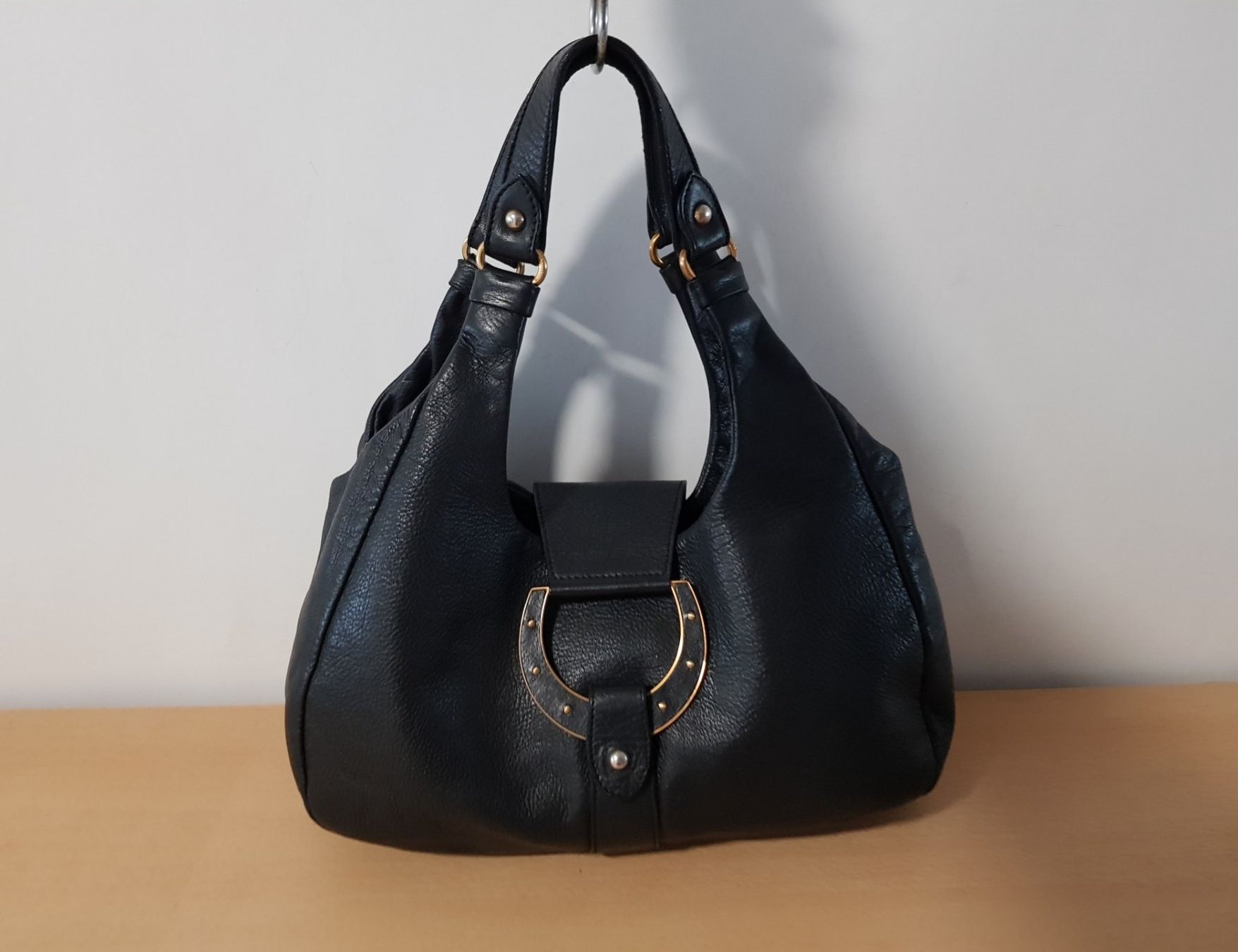 Max Mara Taschen für Damen: Max Mara Leder Handtasche – Gebraucht aus Basel von Birs868