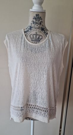 H&M | Spitzenbluse