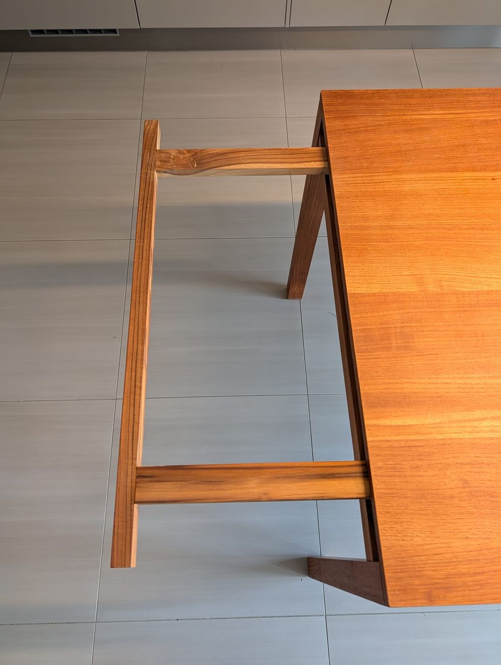 Tavoli: Table de salle à manger en teck extensible – Usato da Montpreveyres venduto da Yves12 2