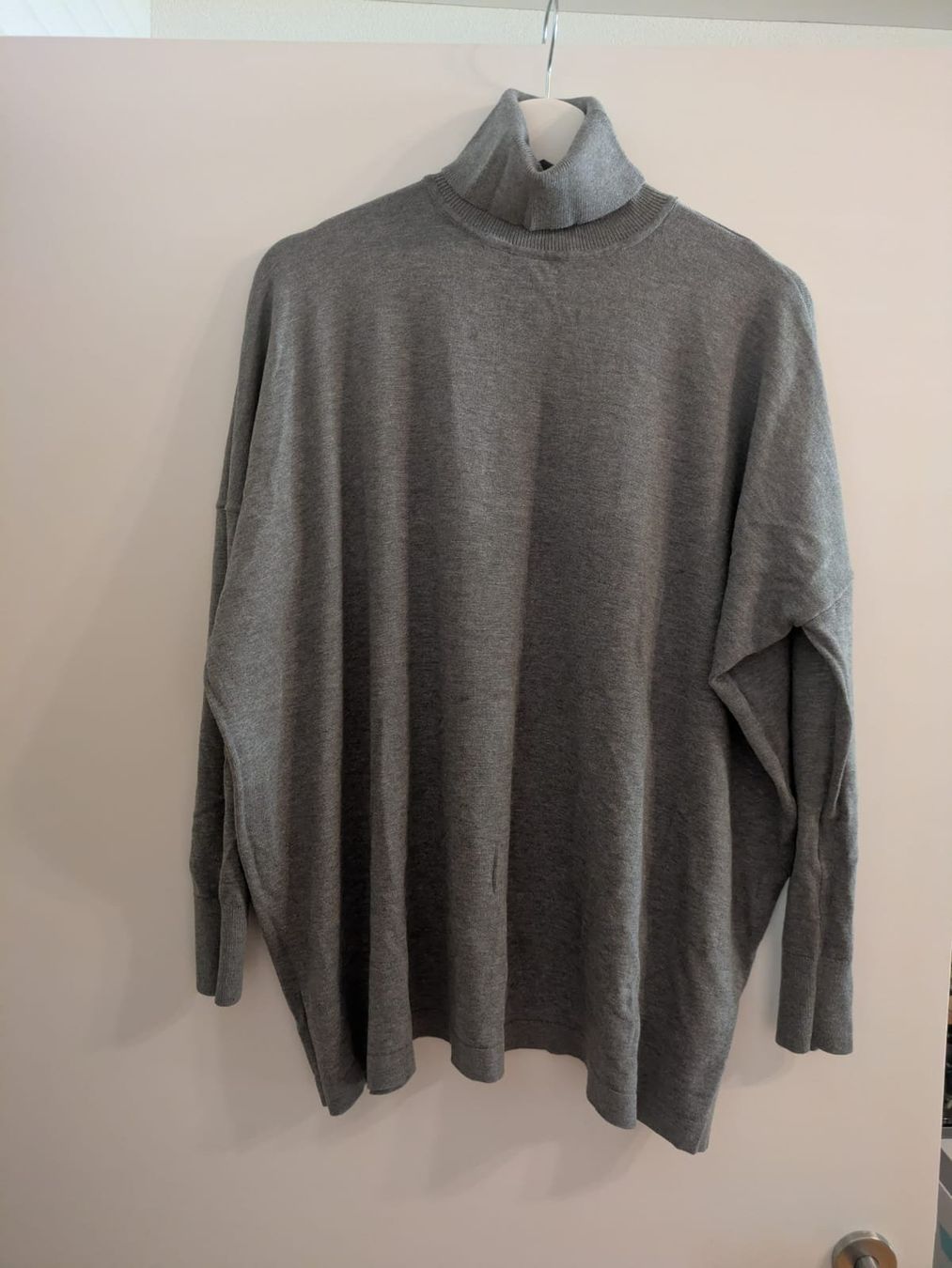 Esprit Pulls & Sweat-shirts: ESPRIT Strickpullover Rollkragen Damen Oversized – D'occasion à Lenzburg par kle_t2fz