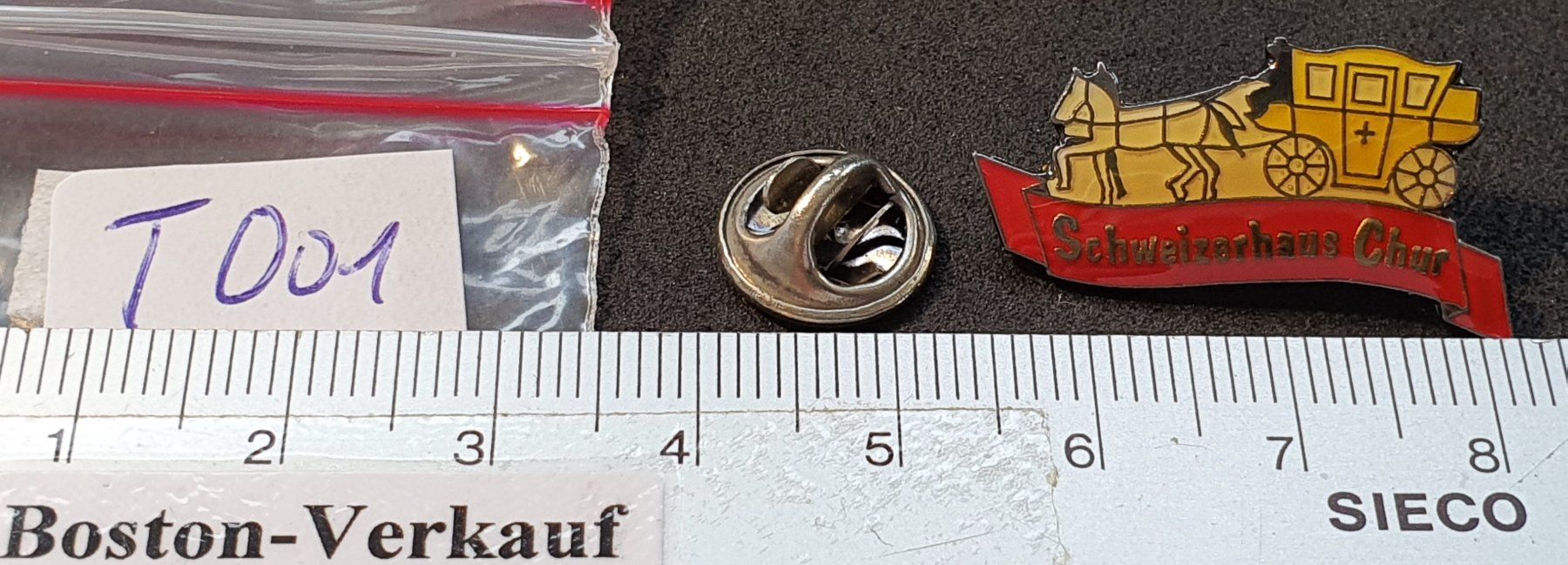 Placchette & Badge: T001 - Pin Post PTT Postkutsche Kutsche Schweizerhaus Chur – Usato da Reinach BL venduto da Boston-Verkauf 1