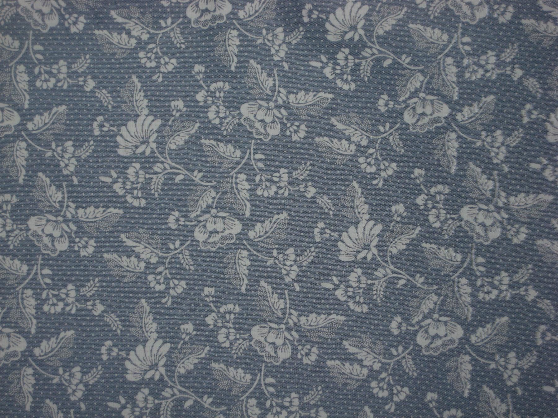 Tessuti: Baumwollstoff graublau mit Streublumen – Nuovo e nell'imballaggio originale da Füllinsdorf venduto da Schlupp 1