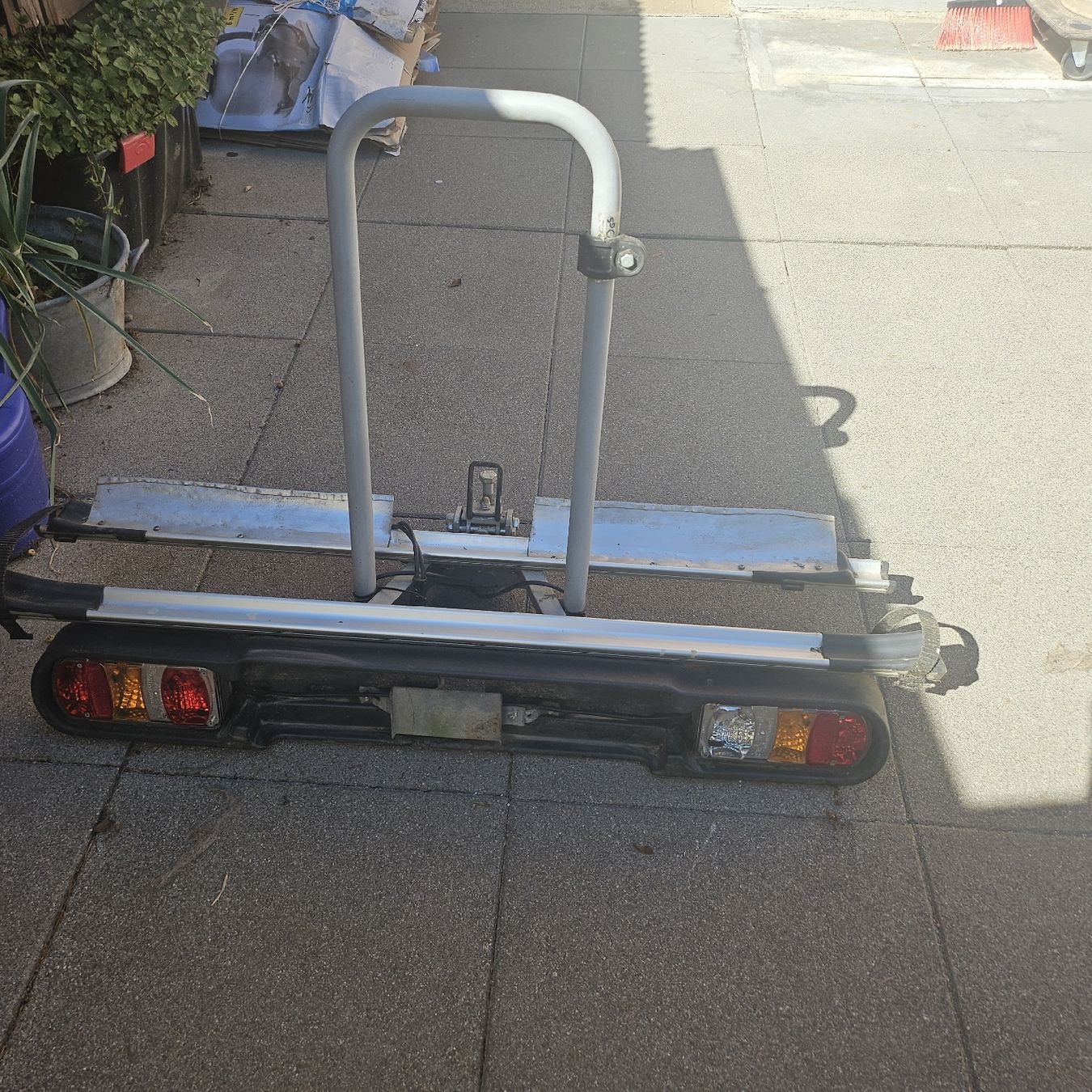 Thule Supporti per biciclette: Fahrradträger – Usato da Schafhausen im Emmental venduto da lacky2 1