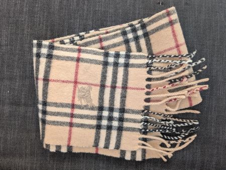 Burberry Scarf Check Pattern Beige Like New 170x15cm