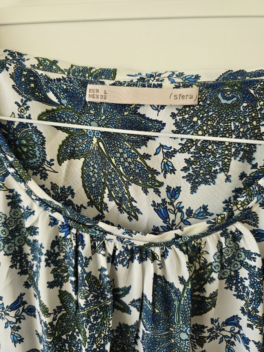 Camicette: Sfera Bluse Gr.L – Usato da St. Gallen venduto da CAPYCORP 1