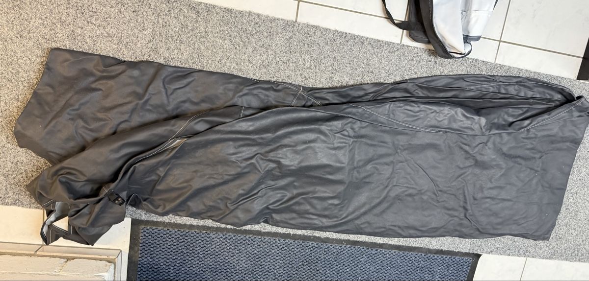 Coperture: Abdeckung für 2CV  – Usato da Beromünster venduto da Ctempo 1