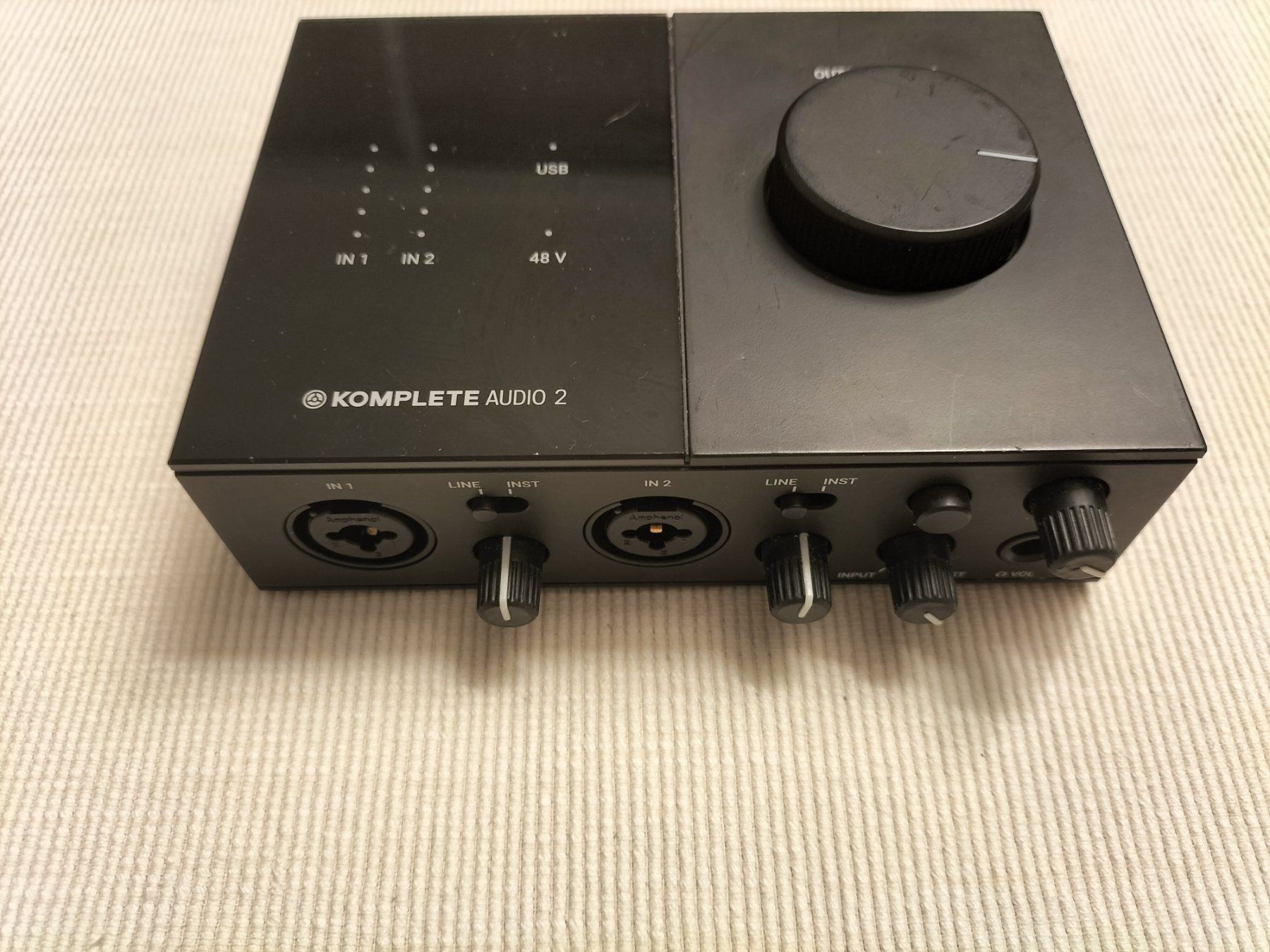 Native Instruments Equipement studio: Native Instruments Komplete Audio 2 gebraucht schwarz – D'occasion à Olten par LarryRampage 1