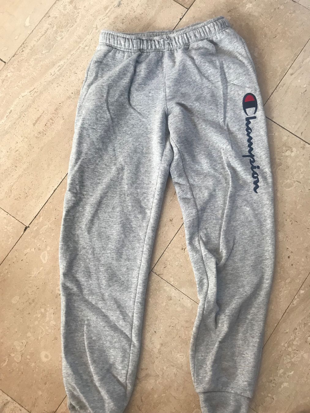 Champion Pantaloni: Champion Trainerhose – Usato da Oftringen venduto da mbc_b8vr