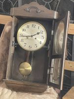 Uhr 