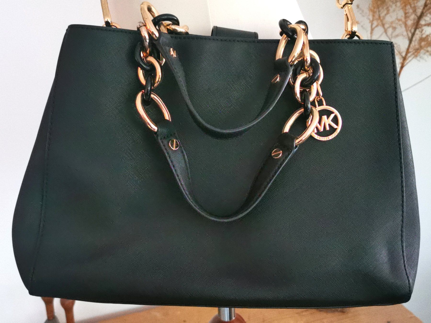 Michael Kors Borse da donna: Michael Kors elegante schwarze Tasche – Usato da gachnang venduto da tibus1 1