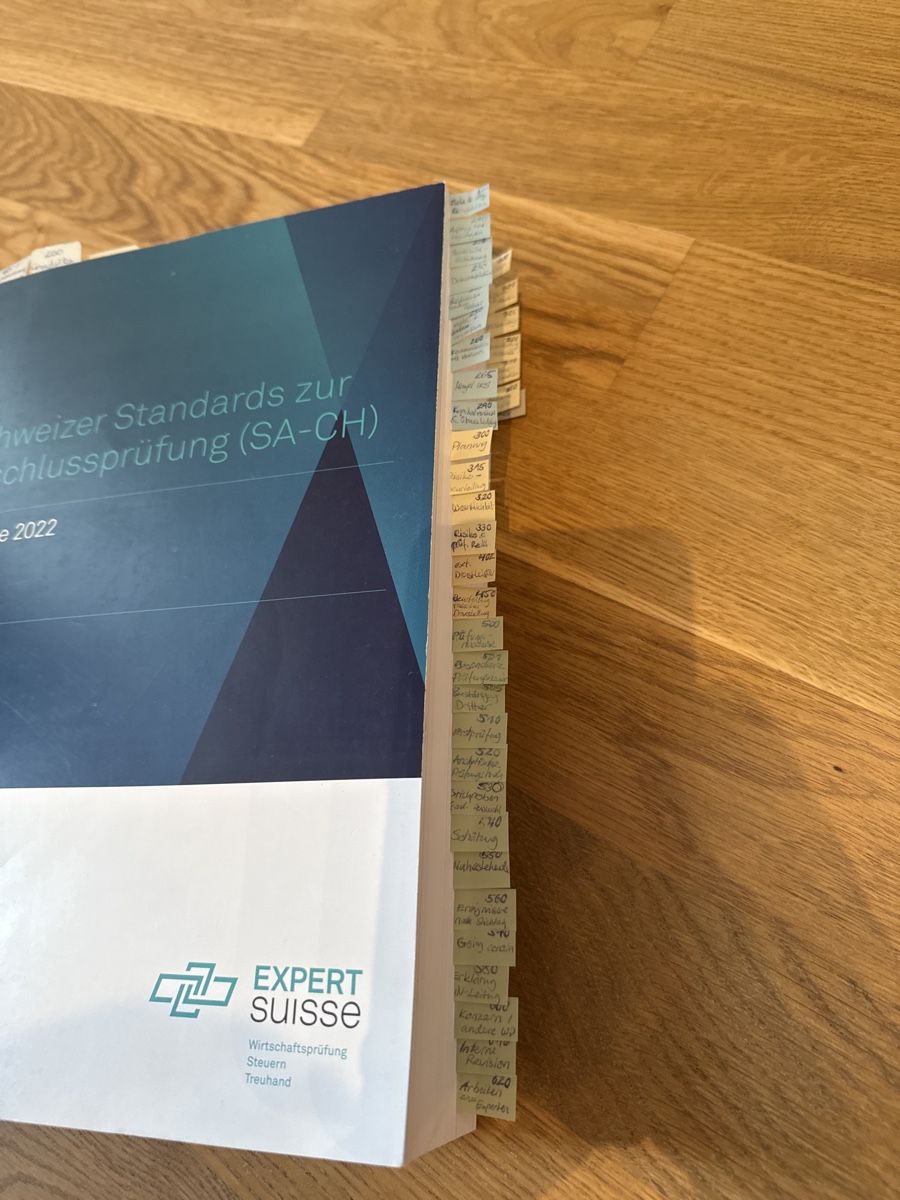 Bücher: Schweizer Standards Abschlussprüfung (SA-CH) 2022 – Gebraucht aus Wettingen von myworldsking 1