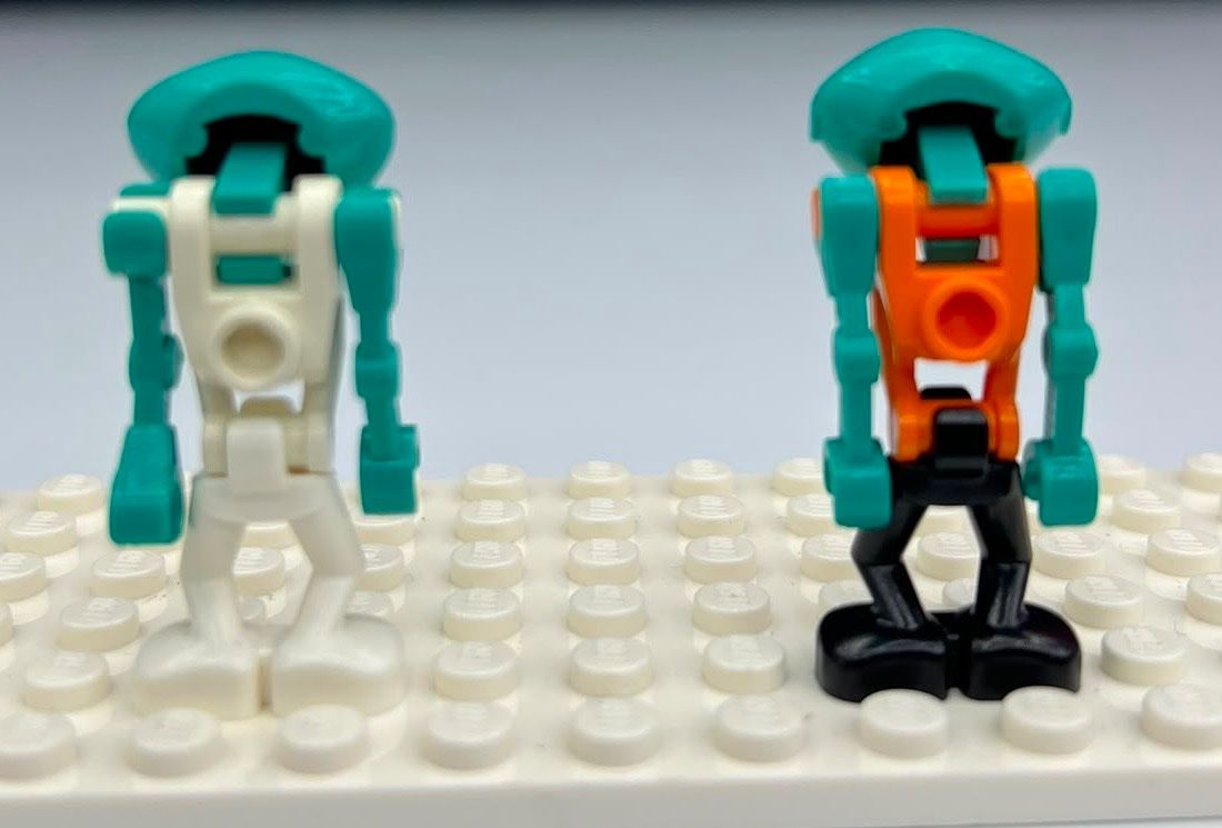 Lego Giocattoli: 2 Lego Space Figuren – Usato da birrhard venduto da Nosara7 1