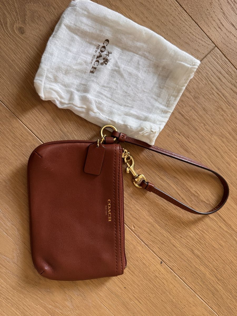 Coach Sacs femmes: Coach Wristlet – D'occasion à Hausen am Albis par Mely182