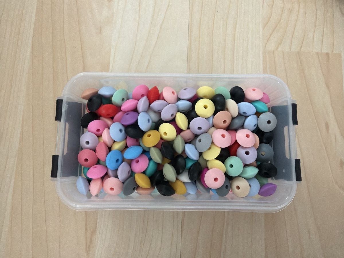 Kit bricolage: Nuggiketten Material muss bis 19.08.26 weg sein – Nuovo (secondo la descrizione) da Samedan venduto da Tiina__93 2