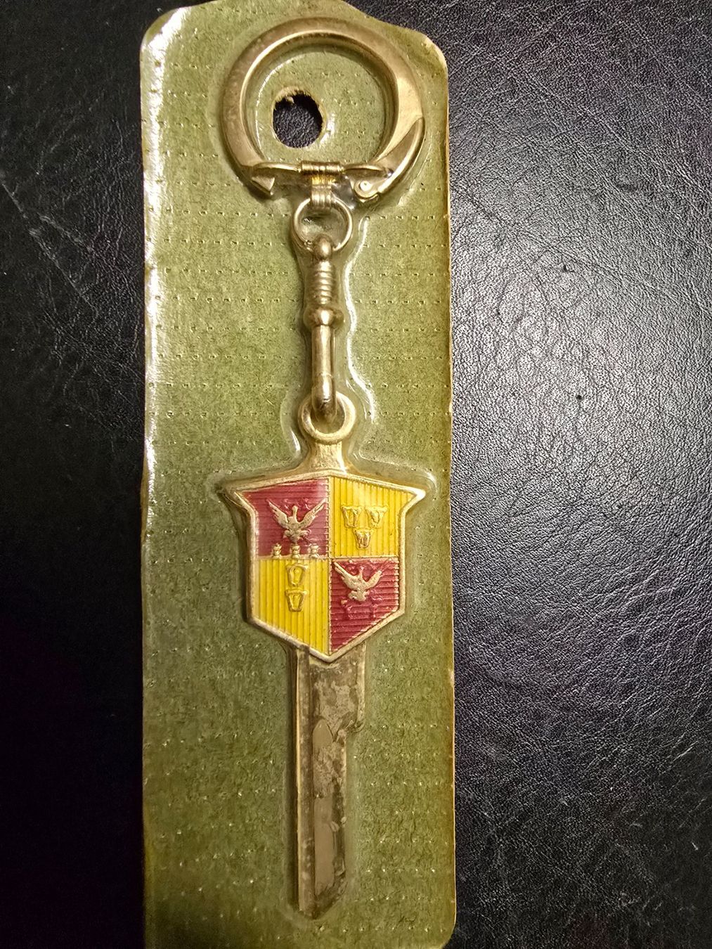 Tutti pezzi di ricambio auto: Desoto Schlüssel Rohling – Usato da Hüntwangen venduto da Scarciglias-Antiques