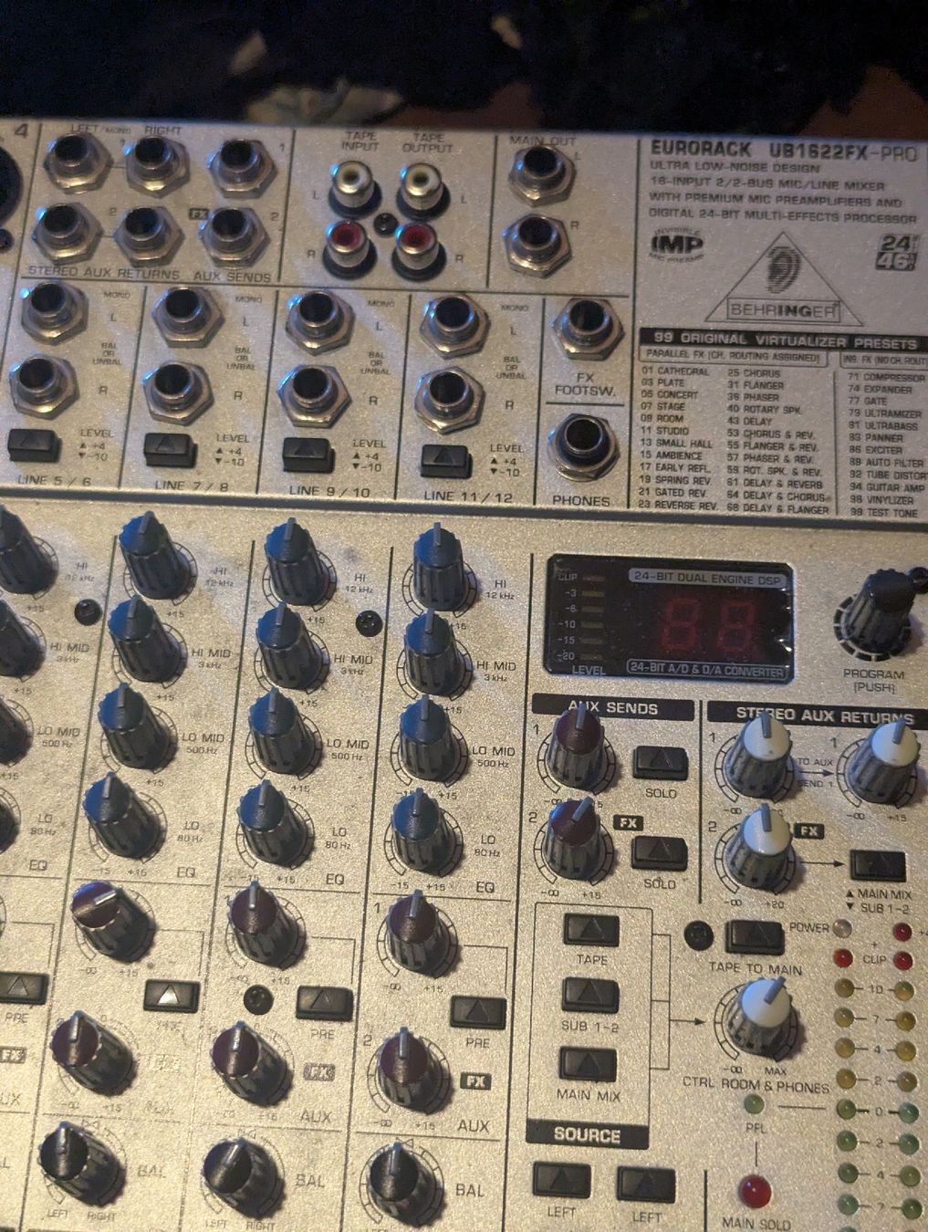 Behringer Console di mixaggio: mischpult Behringer Eurorack UB1622FX-Pro – Usato da Basel venduto da dorjesimeon 5