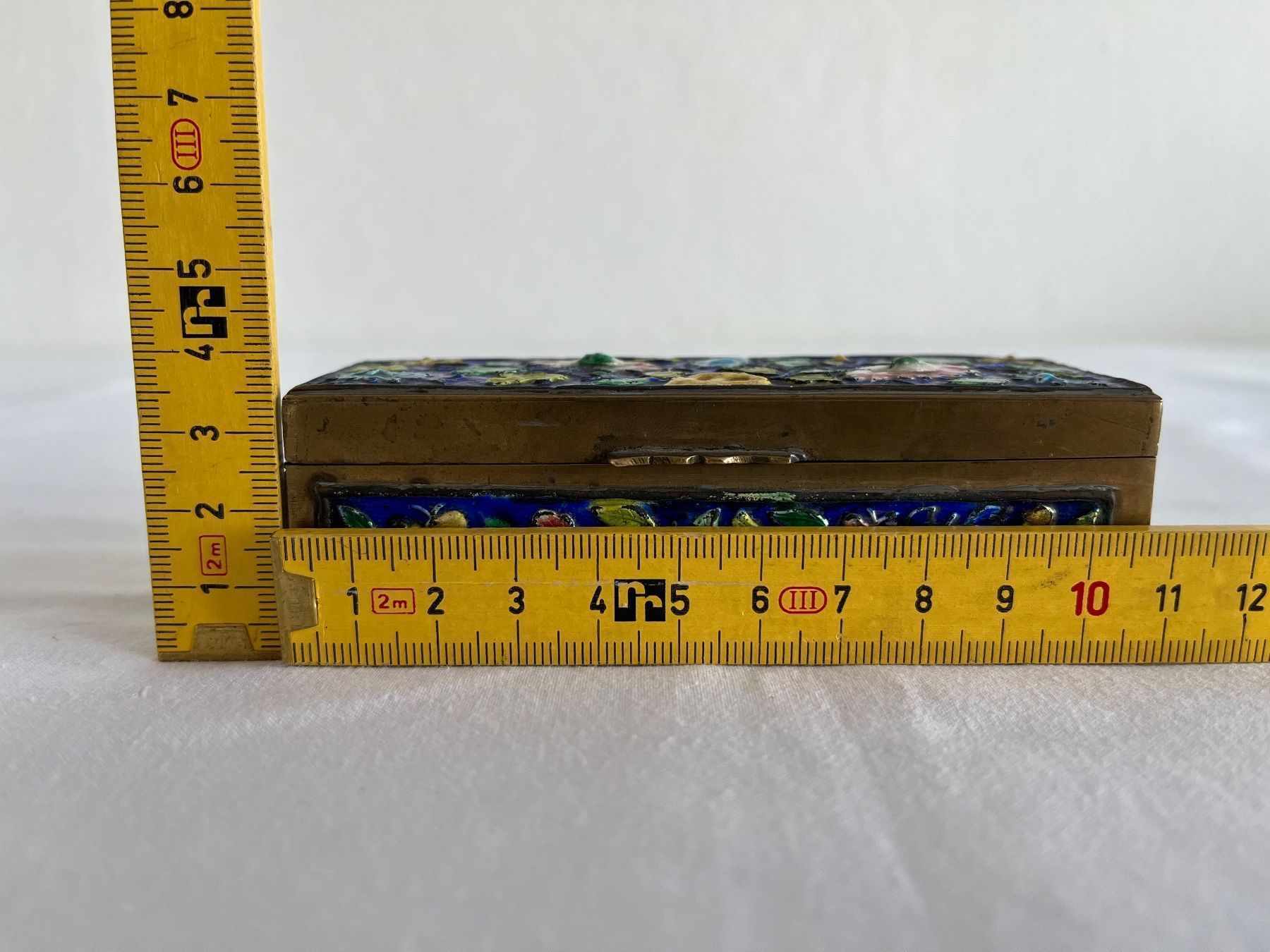 Tutte le decorazioni: alte Briefmarken Dose / Messing-Cloisonné-Emaille – Usato da Wetzikon ZH venduto da seli03 7