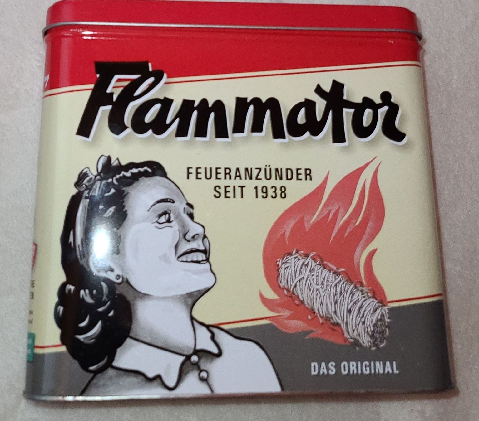 Altro in Utensili da giardino: Flammator Feueranzünder Dose, Vintage look – Usato da Horgenberg venduto da Klatschmohnmaria