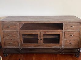 Grosses Industrial Sideboard / Buffet  Massivholz & Metall 