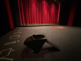 Getränkehalter für Kinosessel – gebraucht, guter Zustand