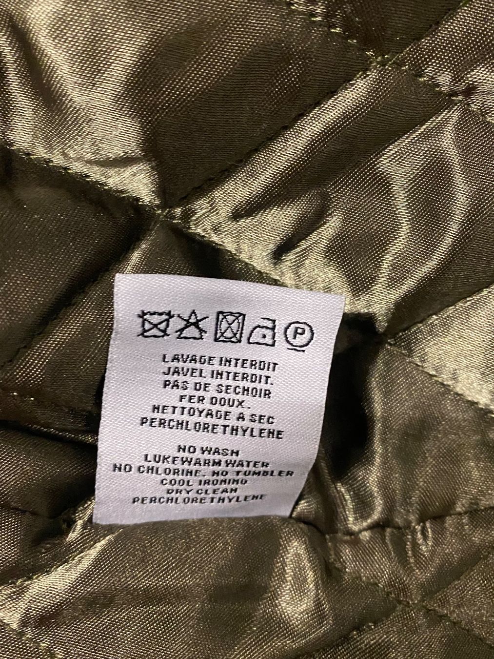 Jacken: Jacke von Shine Olive mit Pelz M – Neu (gemäss Beschreibung) aus Chur von simhofstr 2