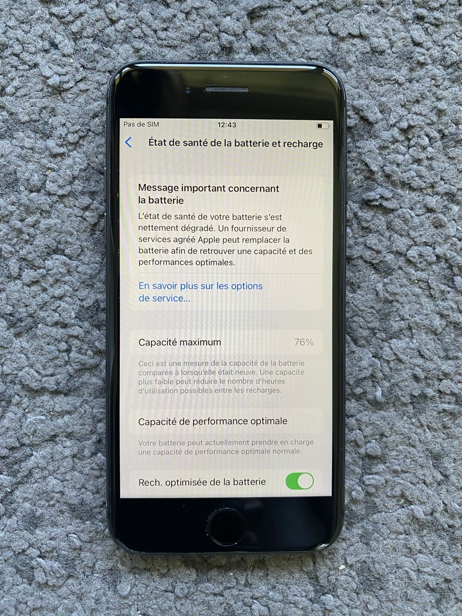 Apple Telefoni cellulari / Smartphones: iPhone 8 - Noir - 64 Go Débloqué N.4 – Usato da Genève venduto da eth_6qs6 3
