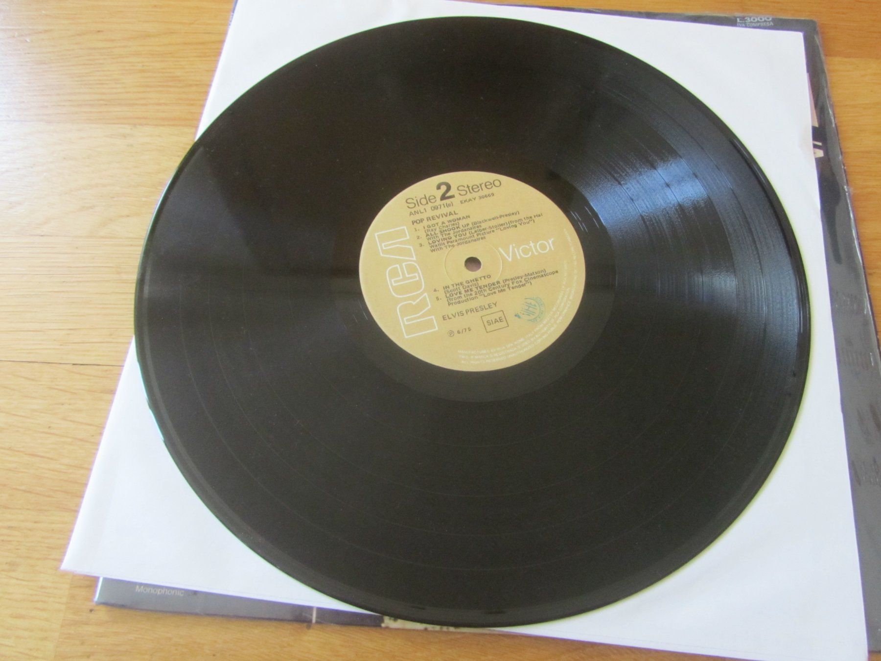 Dischi in vinile: Elvis Presley "Pure Gold" – Usato da Seengen venduto da mikelele 2