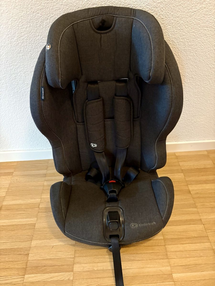 Kinderkraft Sièges auto: KINDERSITZ MIT ISOFIX VON KINDERKRAFT – D'occasion à Schönenwerd par supertop