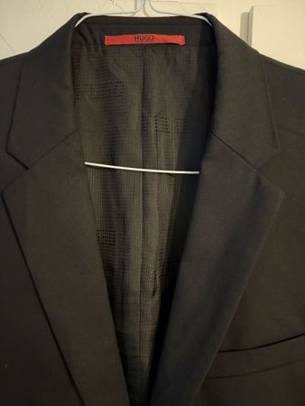 Blazer HUGO BOSS nero taglia 50 ottime condizioni, perfetto