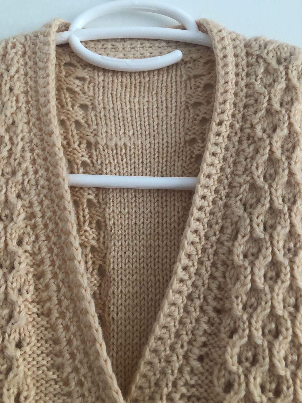 Gilet & Giacche senza maniche: Gilet Handgestrickt Gr. S/M – Nuovo (secondo la descrizione) da Dulliken venduto da ricki51 2
