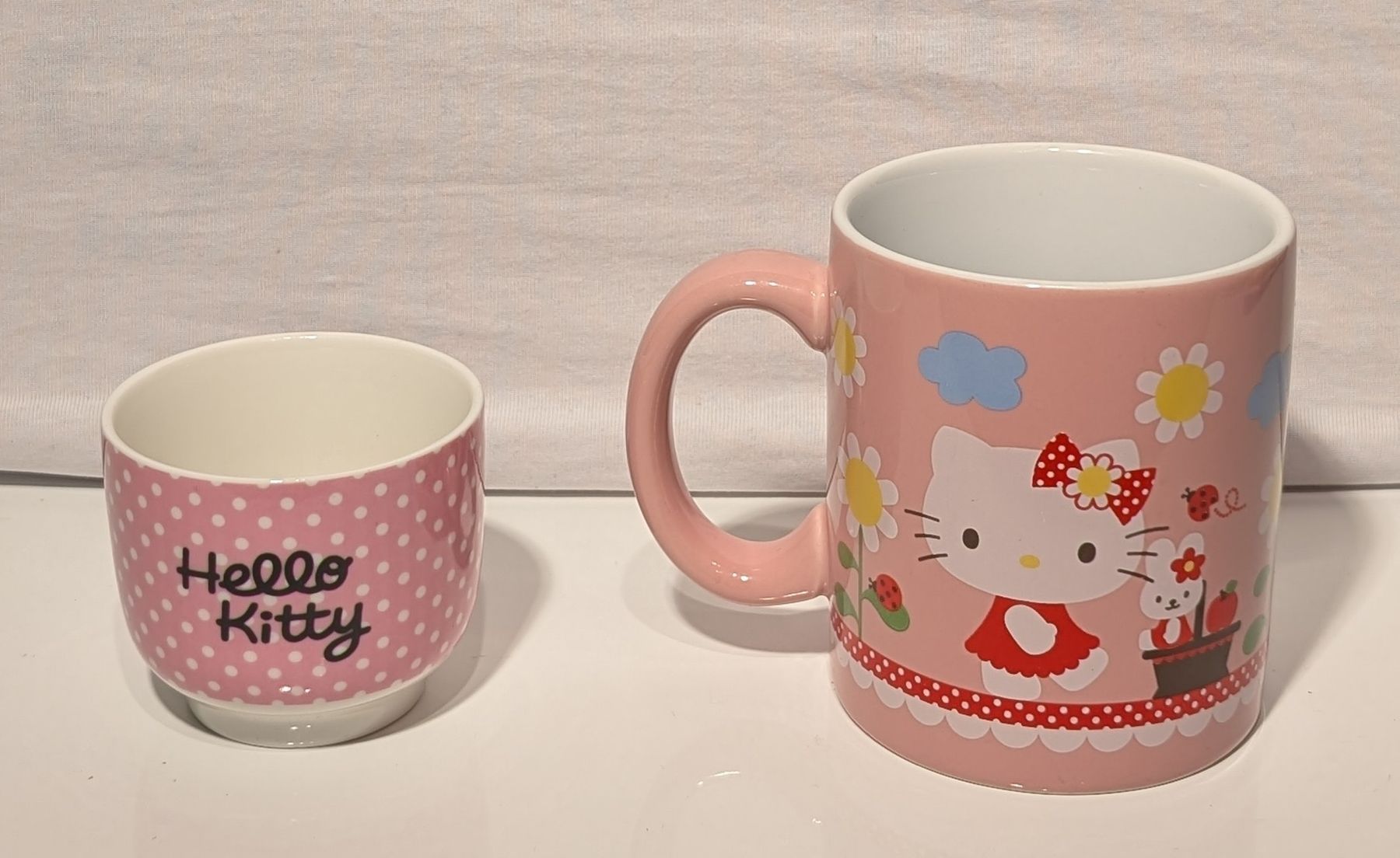 Tazze: HELLO KITTY - Teller, Becher, Tasse – Usato da Wängi venduto da ABIZONE-86 1