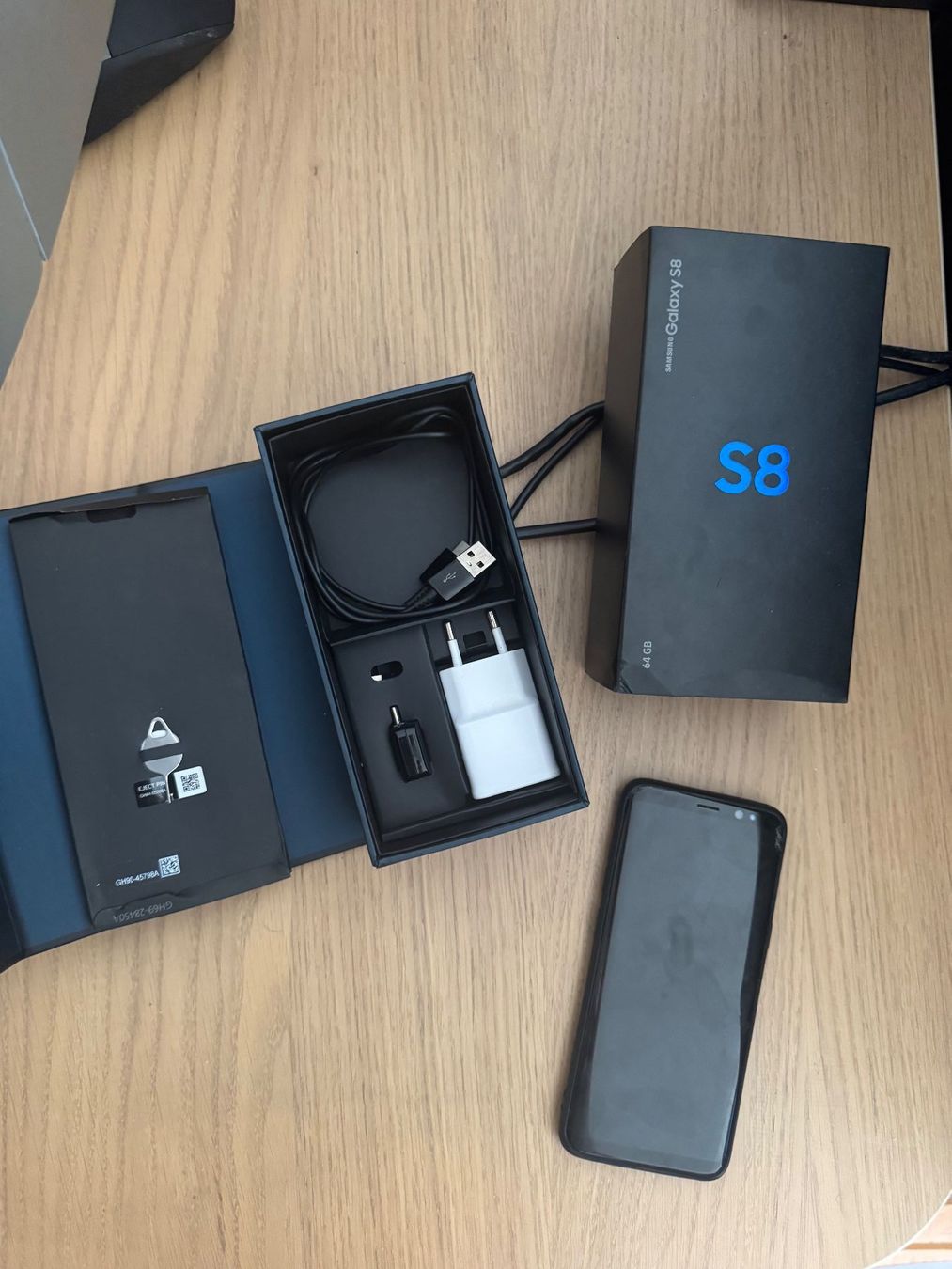 Samsung Telefoni cellulari / Smartphones: Samsung S8 64GB – Usato da Ennetbürgen venduto da Uru44 1