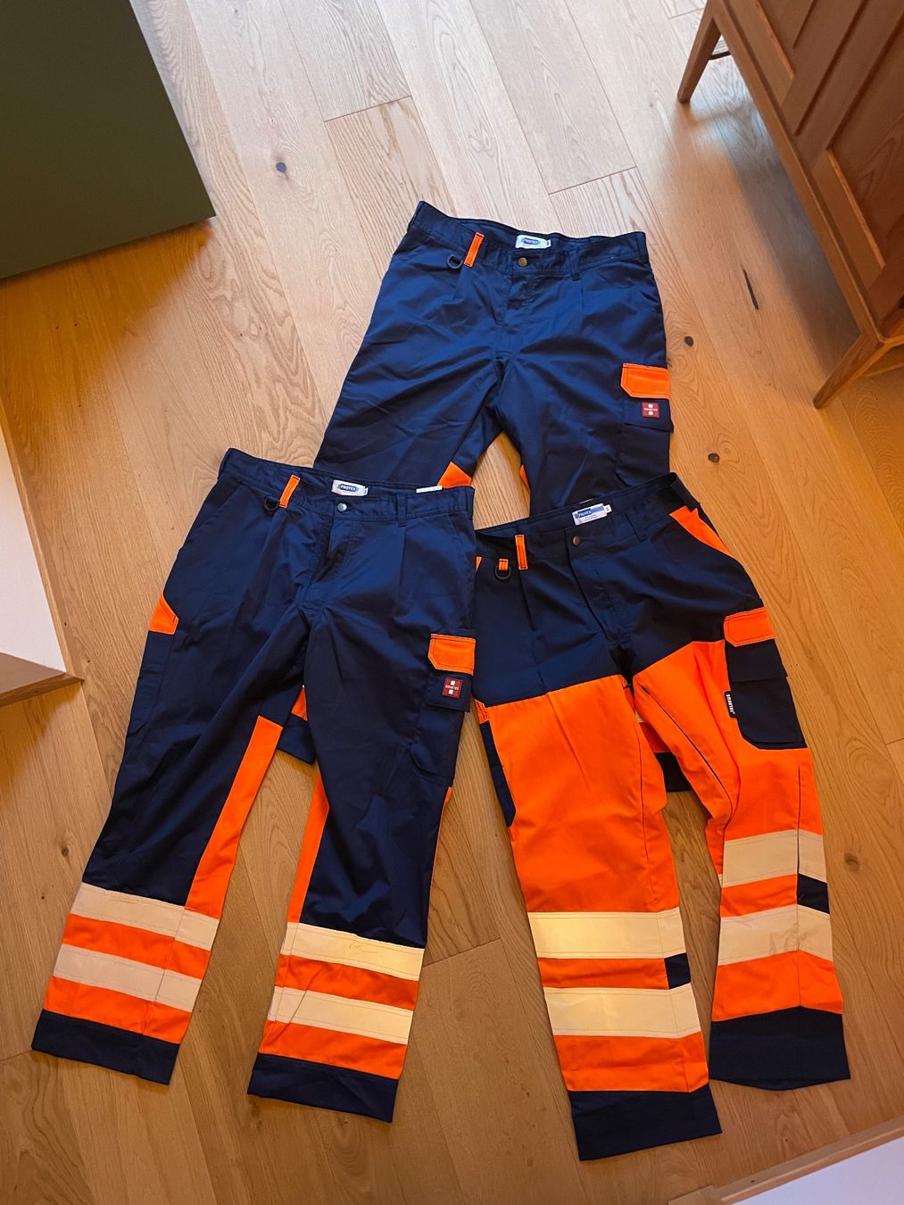Hosen: Pantalon de travail NEUF – Neu (gemäss Beschreibung) aus Hérémence von saburan 1