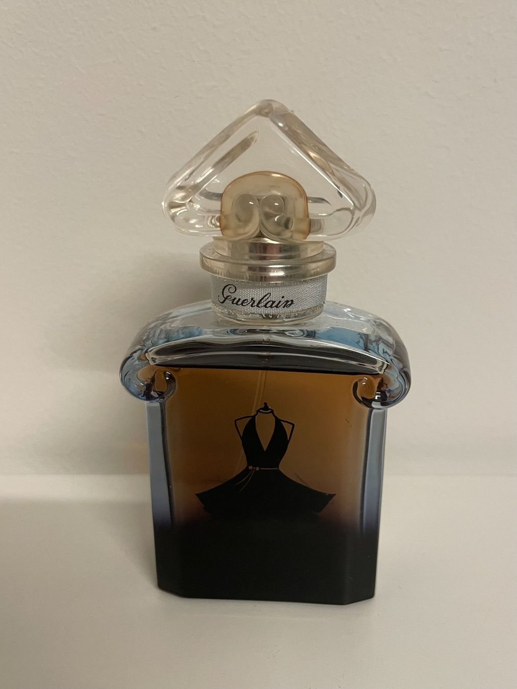 Guerlain Profumi & Eau de Toilette: Guerlain La Petite Robe Noire Intense, 30ml, Eau de Parfum – Usato da Schlieren venduto da dea_lmm2 1
