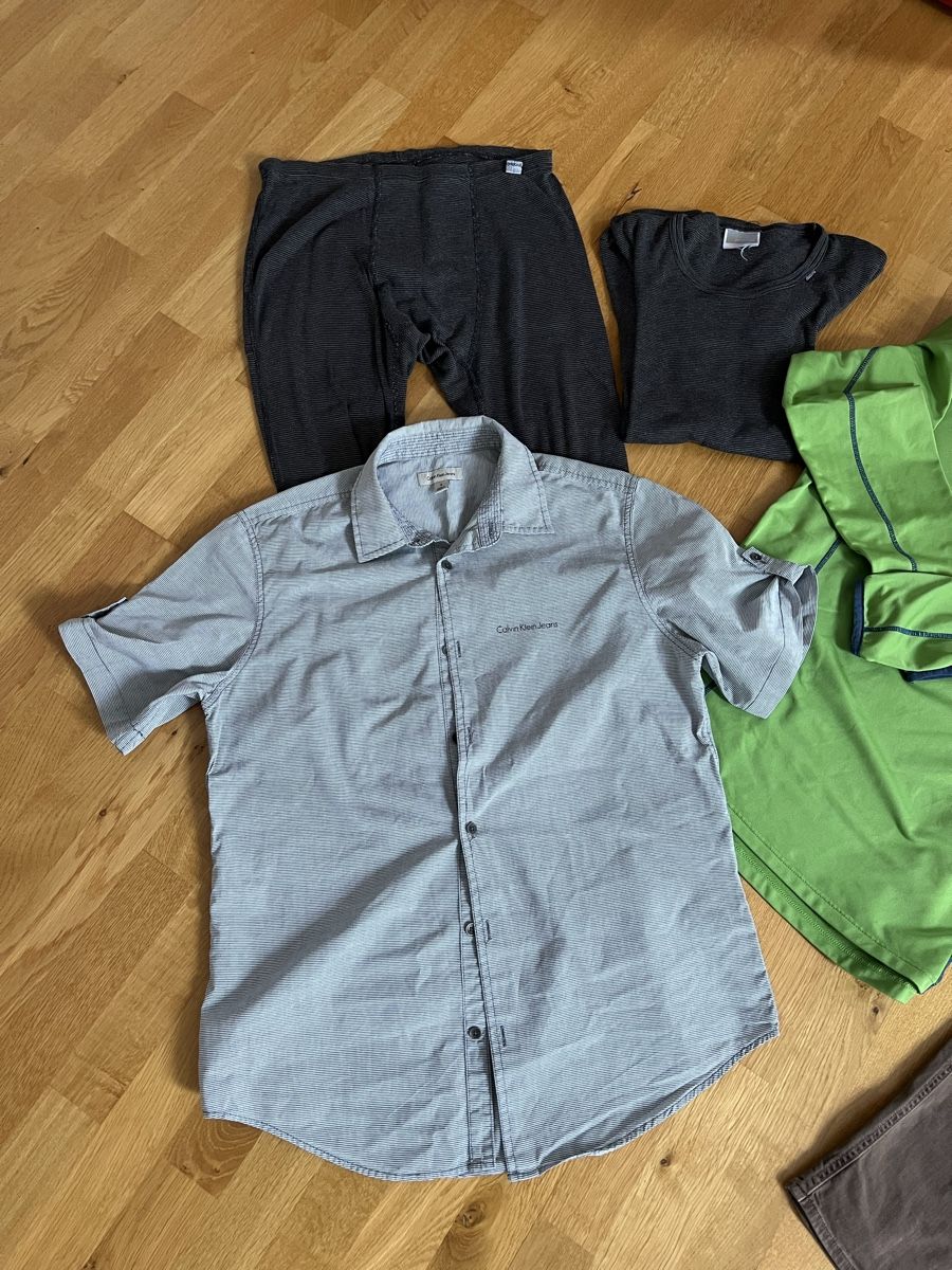 Lotti di vestiti: Kleiderpacket 5 teilig Grösse S/M – Usato da Wuppenau venduto da Alfreg 1