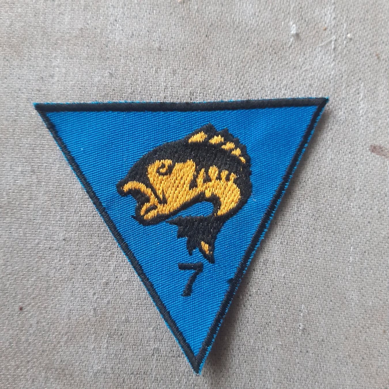 Cartes postales: Original Patch Fliegerstaffel 7 Schweizer Luftwaffe – D'occasion à Giffers par attila07