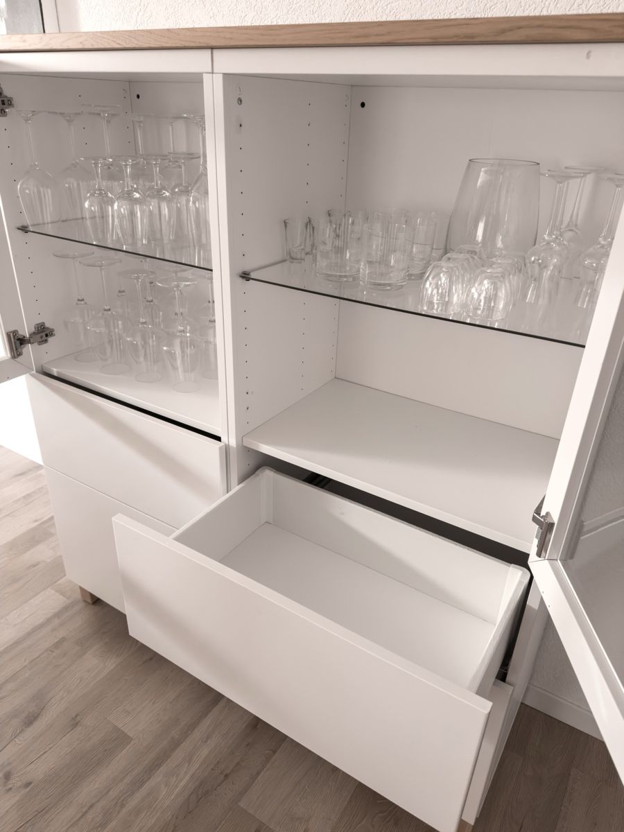 Ikea Vitrines: Vitrine / Highboard weiss - BESTA – D'occasion à Lotzwil par Th_La 2