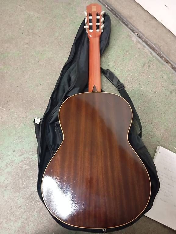 Alhambra Strumenti musicali: Alhambra Classic guitar Mod. 3 C – Usato da Basel venduto da Petergunn 3