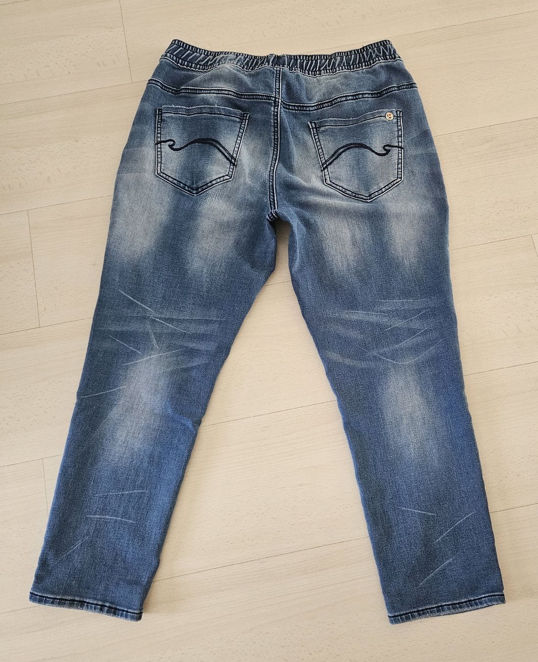 Jeans: Coole Jeans von Kangaroos, Grösse 40 – Usato da Rickenbach b. Wil venduto da cornetta 1