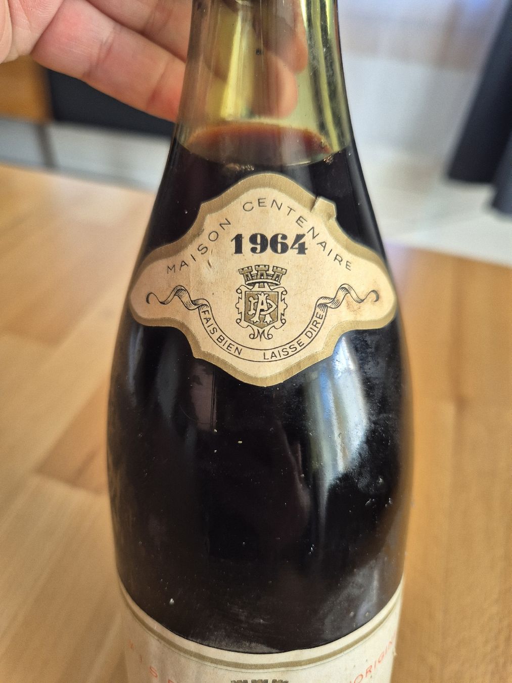 Vino: Delas Hermitage 1964 – Nuovo e nell'imballaggio originale da Vilters venduto da Fleiflomi 1