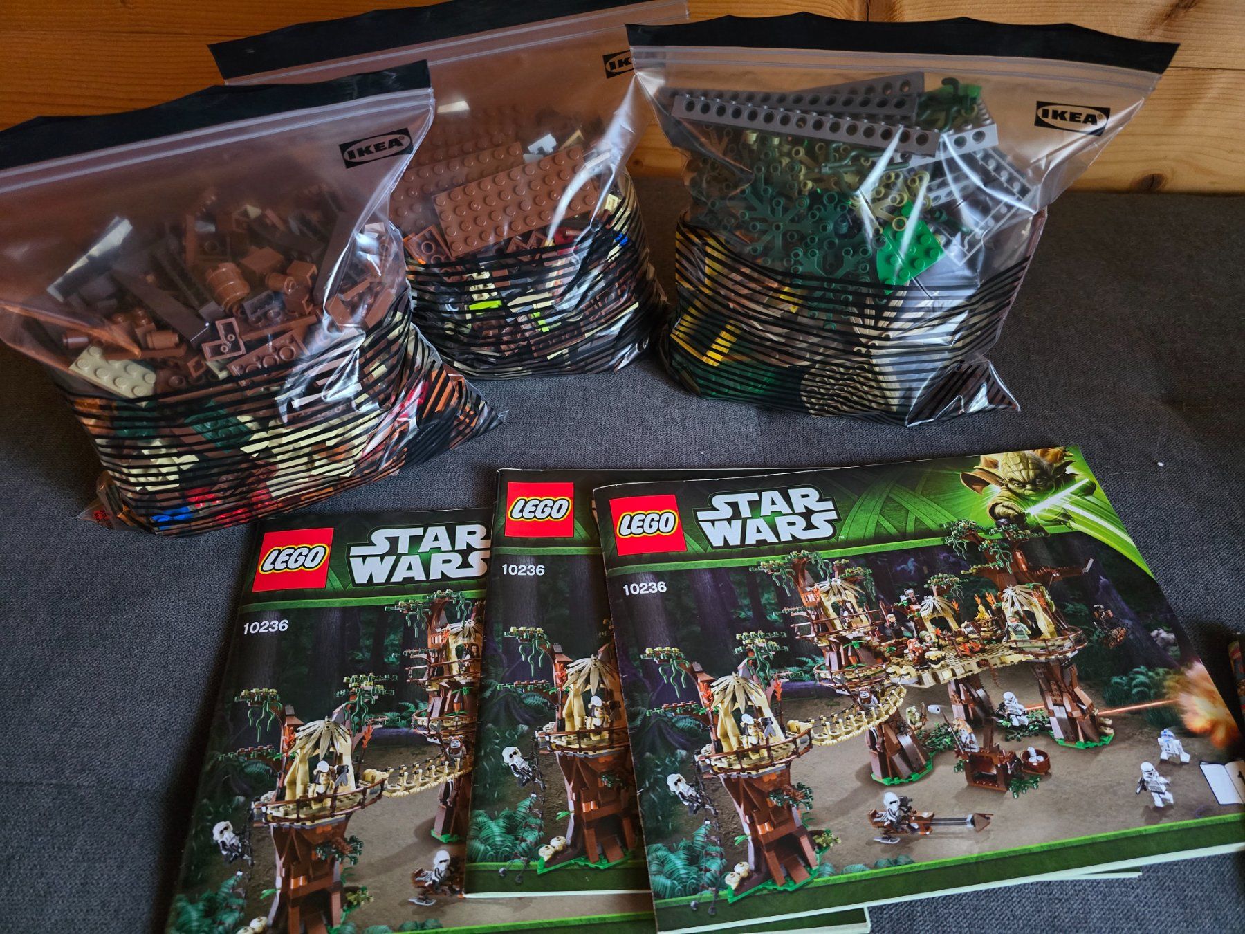 Lego Giocattoli: LEGO SET - Star Wars - Ewok Village – Usato da Balzers venduto da buy-in 1