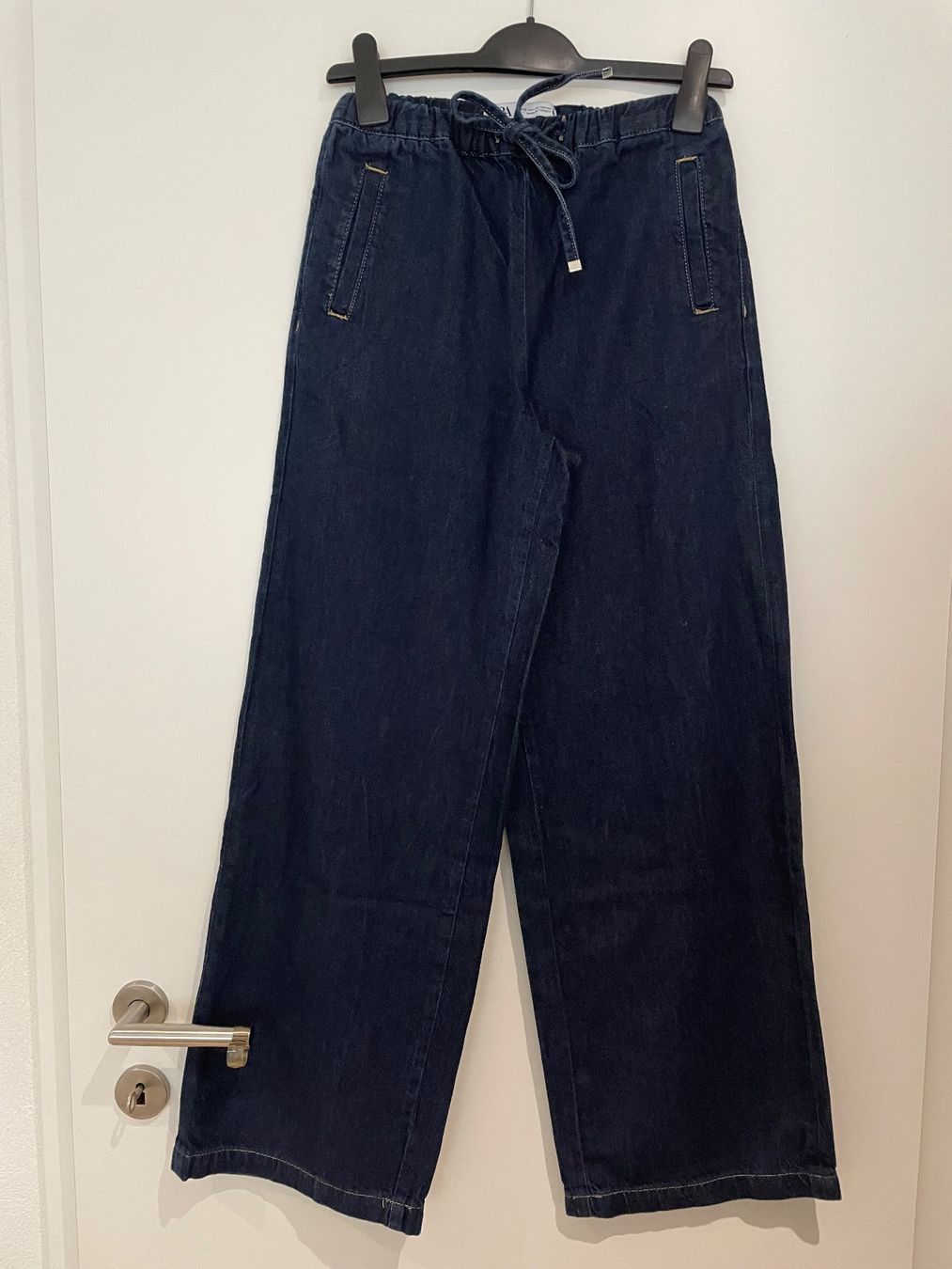 Zara Jeans: Jeans - ZARA – Neuf (Voir description) à La Chaux-de-Fonds par ju_paol2