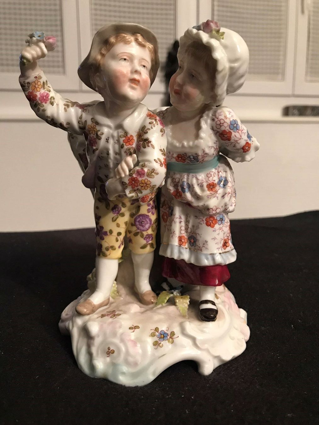 Statuette: Porzellane Figure – Usato da Mehlsecken venduto da Reymau