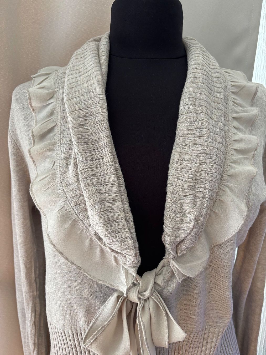 Nile Vestes: Cardigan Nile taille S – D'occasion à Peseux par CharmeCommerce 2