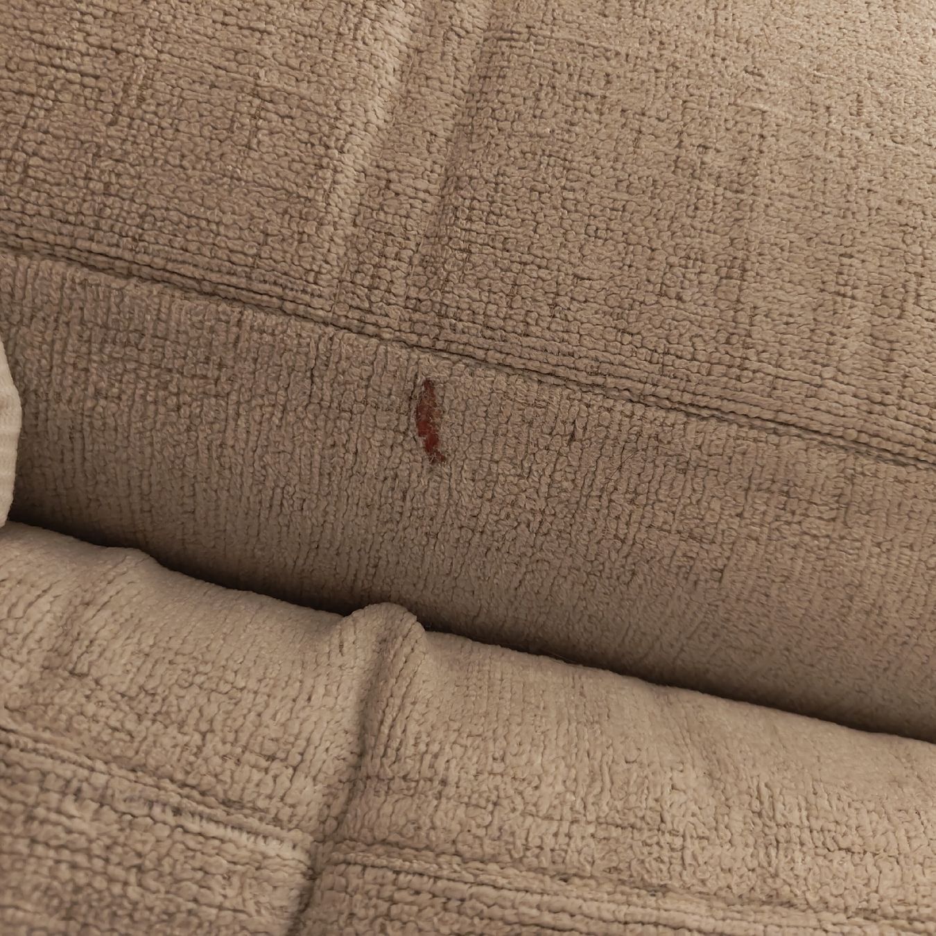 Sofas: Sofa Beige 3-Seater fabric good condition – Gebraucht aus Dietikon von jin_hbq2